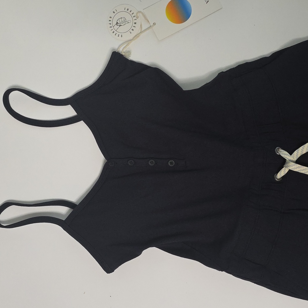 NWT Women's Vuori Pose Henley Jumpsuit in Black. Size XS - Picture 8 of 16